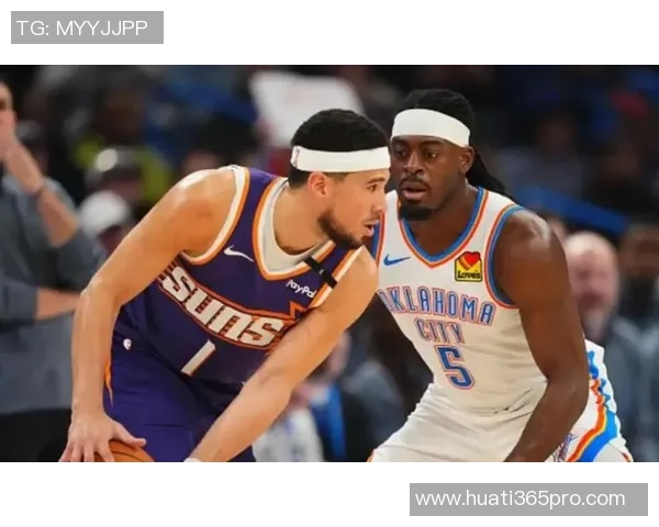 吉莱斯皮称赞布克决策果断自己专注于接球投篮半场贡献12分